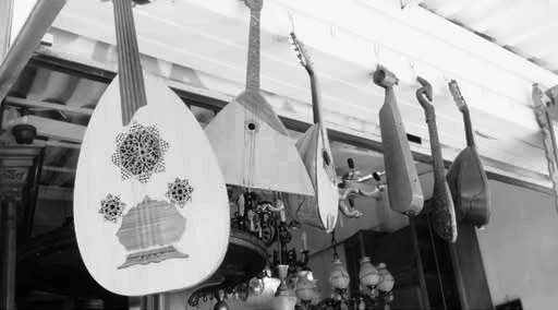 Live με ρεμπέτικα στο καφενείον ''Ρίζες''