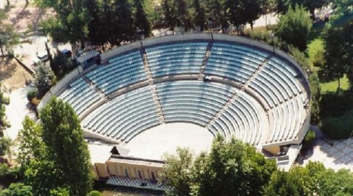 Όλο το πρόγραμμα συναυλιών & παραστάσεων στο Κηποθέατρο ως τον Σεπτέμβριο