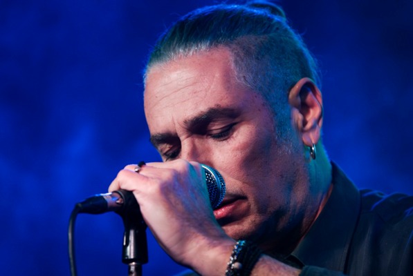  Ο Παναγιώτης Μπερλής (Διάφανα Κρίνα) + φίλοι live στην Στίλβη Alternative Coffee Bar