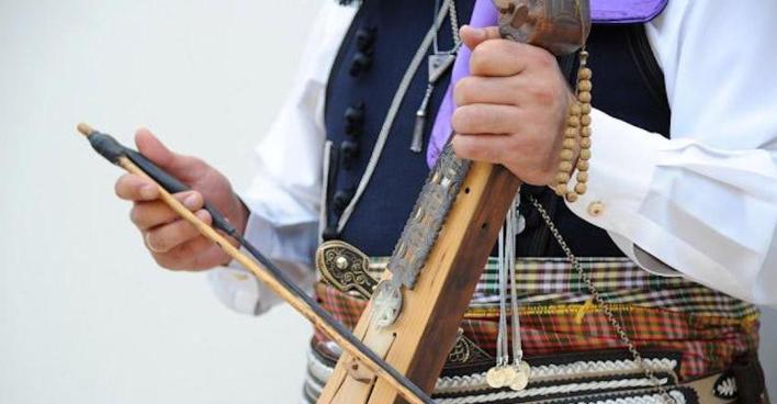 Ποντιακή βραδυά στο VARELAδIKO