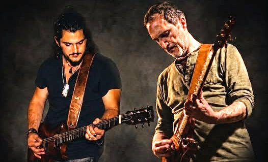 Ακουστικό rock live στο ''Tranζistor'' με Άκη Ρεστέμη & Γιώργο Ζωντανό