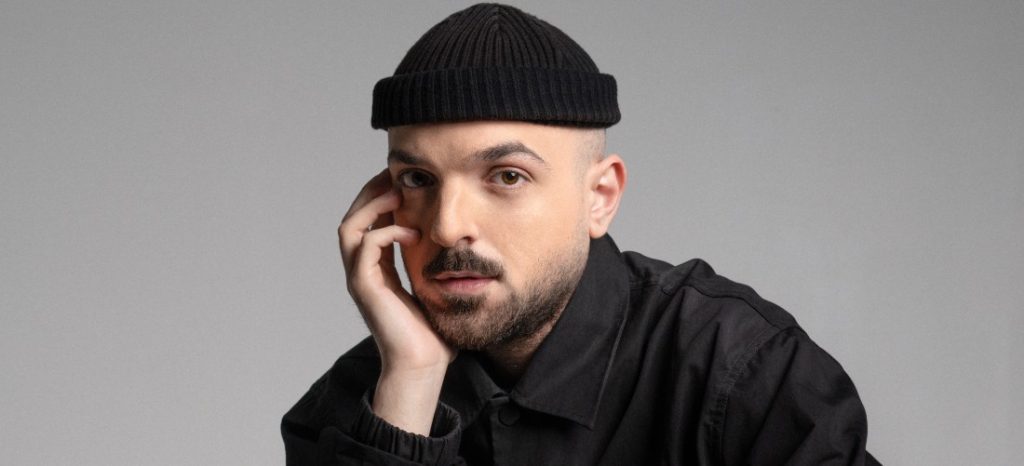 Ο Apon στο Κηποθέατρο Αλκαζάρ/νέα ημερομηνία Τρίτη 29/9
